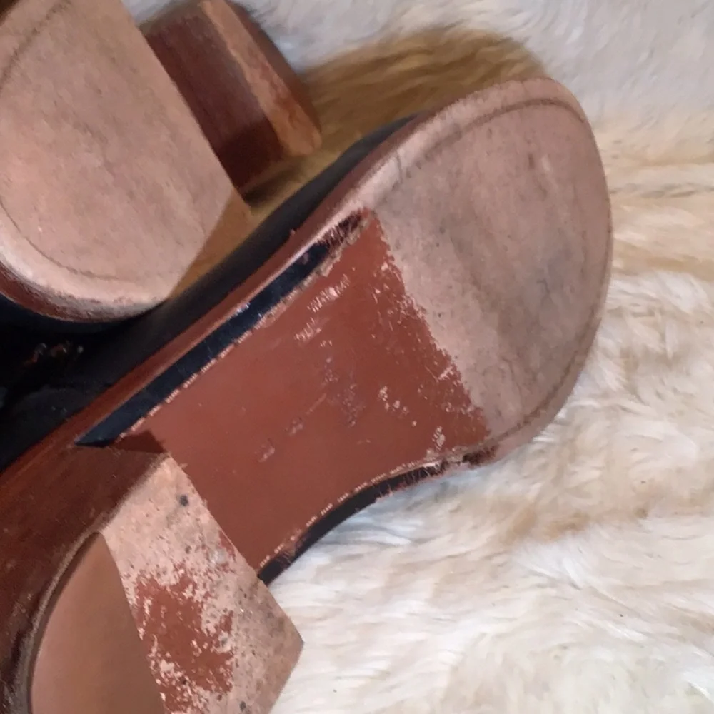 Coach Cecelia black leather riding boots size 8